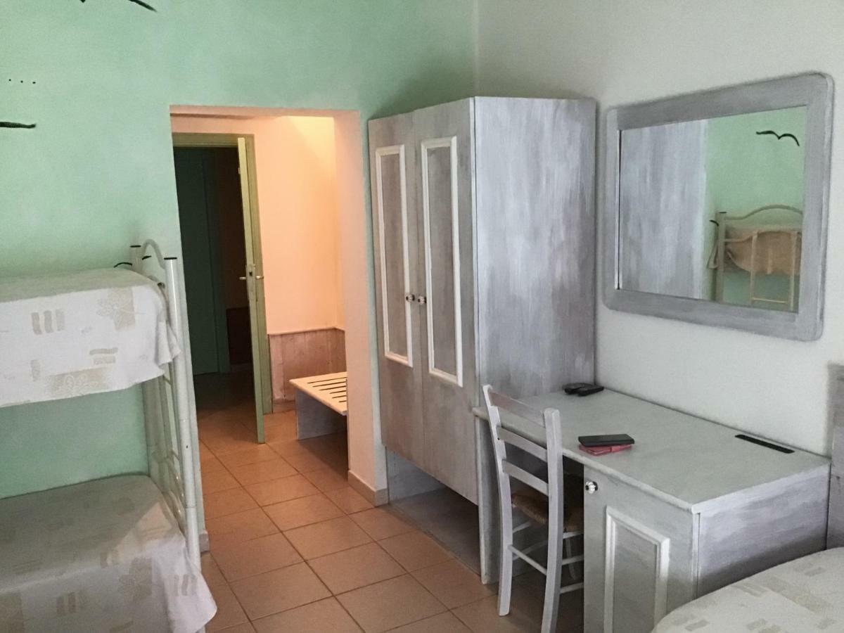 Hotel Villa Cristina Marina di Campo Kültér fotó
