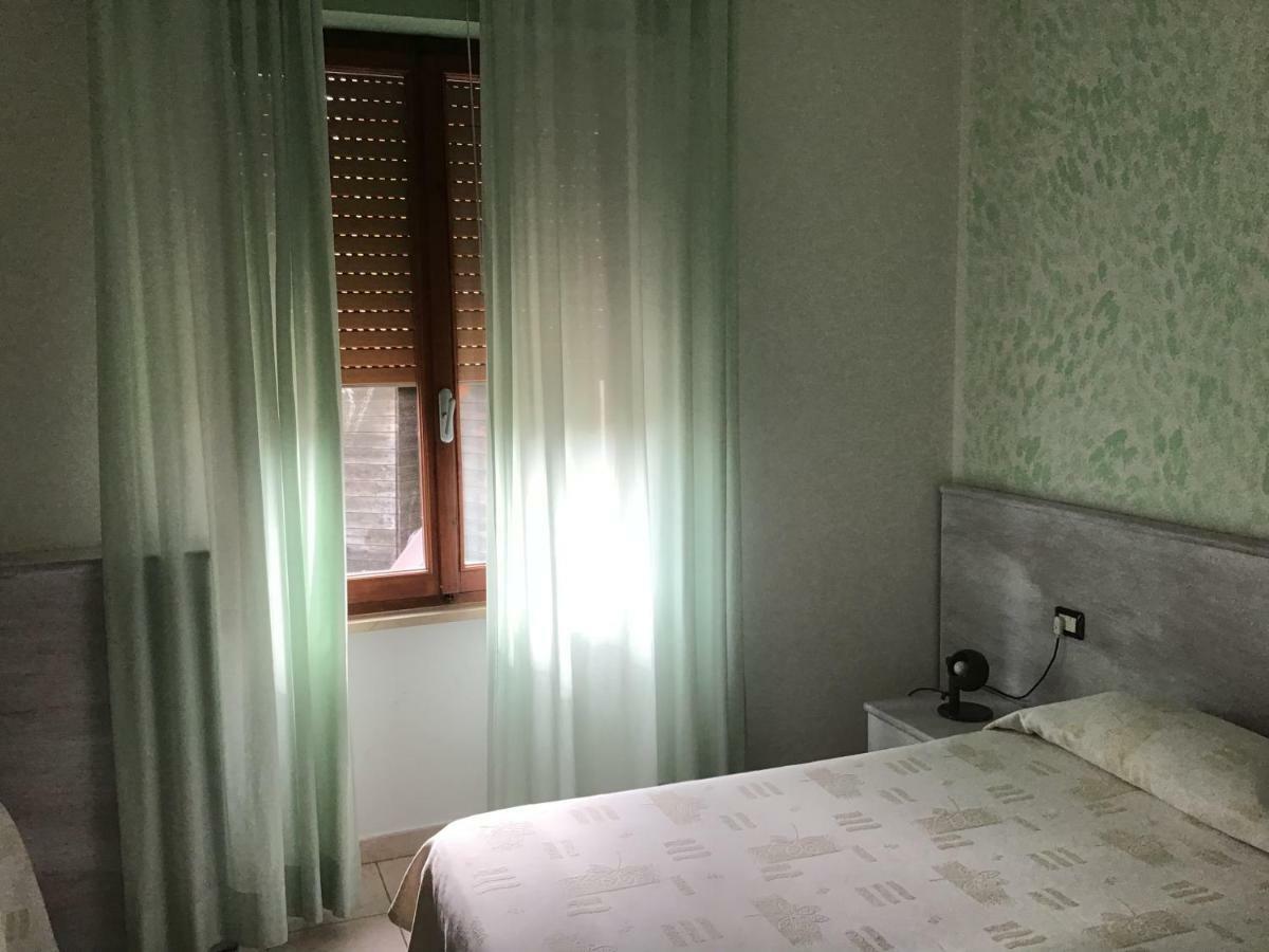 Hotel Villa Cristina Marina di Campo Kültér fotó