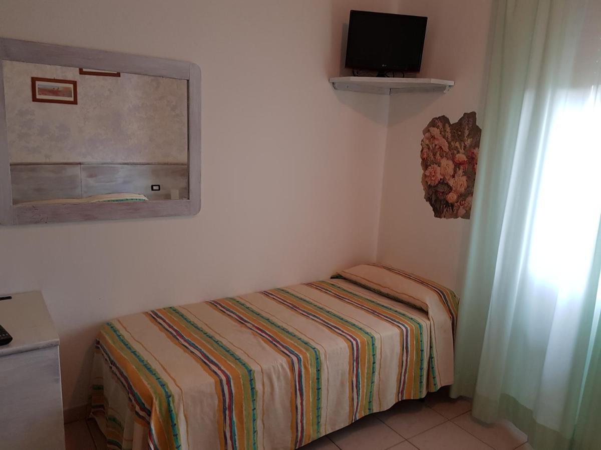 Hotel Villa Cristina Marina di Campo Kültér fotó